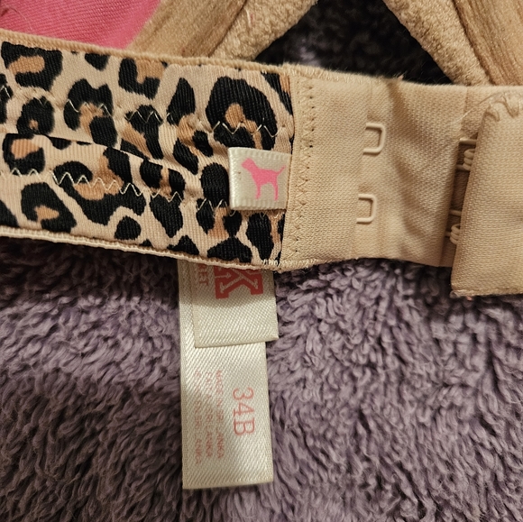 Pink Victoria secret pushup Bras 34B bundle of 4 - Picture 14 of 15